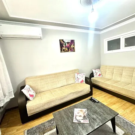 Appartement Historya Avm Yani With Garden In The Center Of